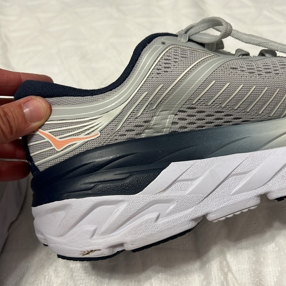 Hoka One One Bondi 7 sz 8.5 running shoe - Picture 6 of 7